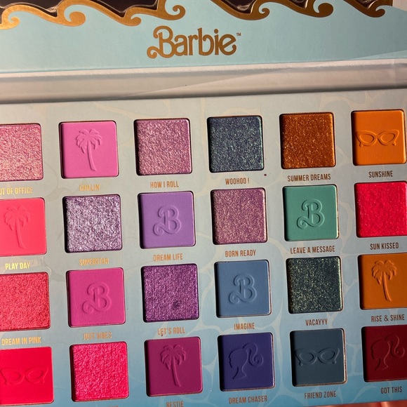 🩷NWT BARBIE EYESHADOW PALLET 🩷 - Picture 2 of 8